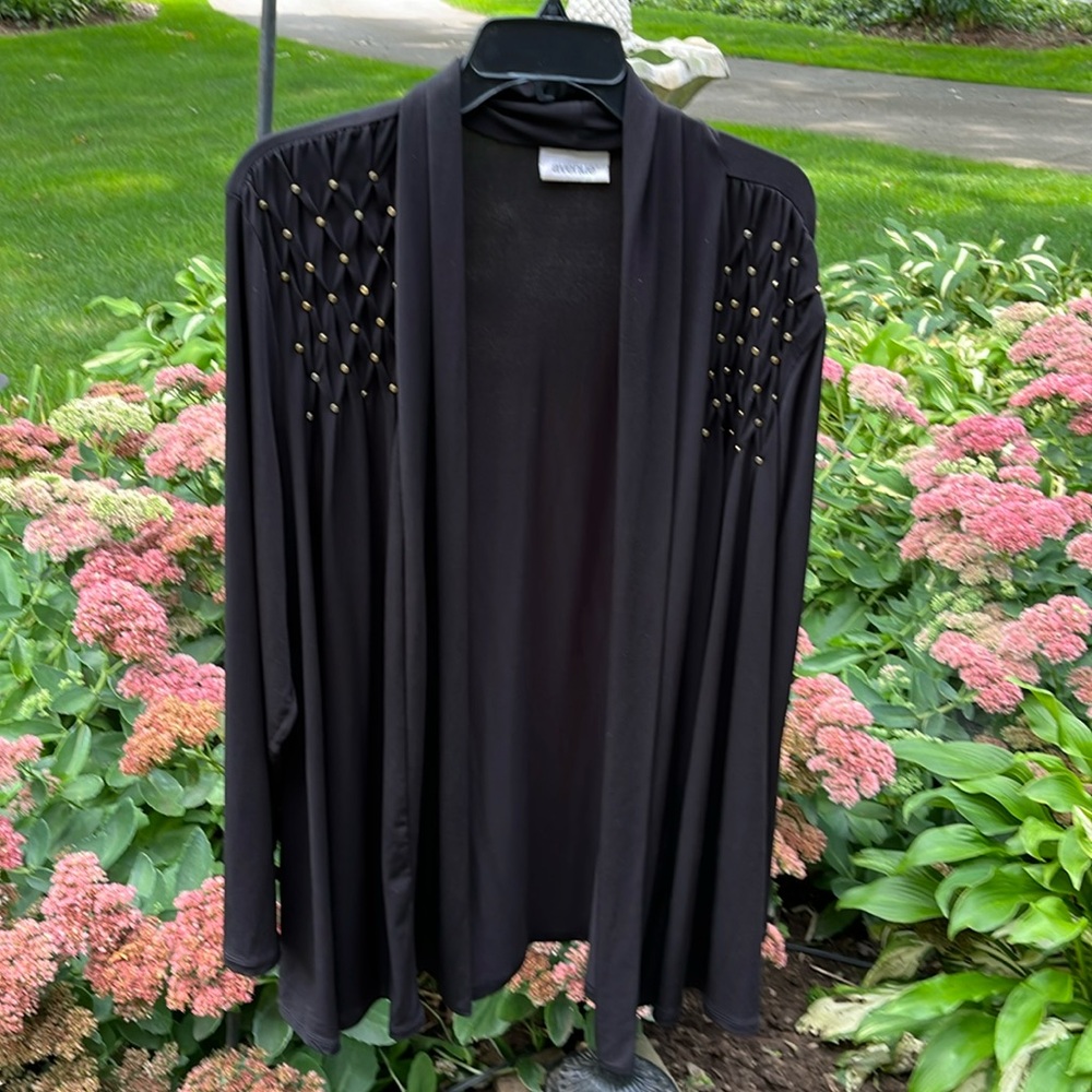 Avenue women’s 22/24 long black poly cardigan jacket